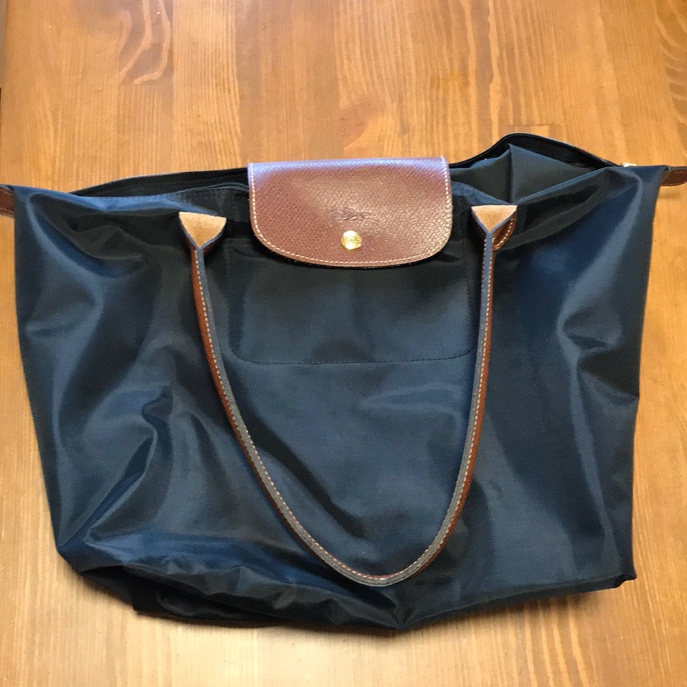 Longchamp Le Pilage Medium Shoulder Tote Bag
